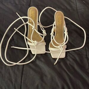 Women’s High Heel Gladiator Strap High Heel/Sandal Worn 1X For Pics Only